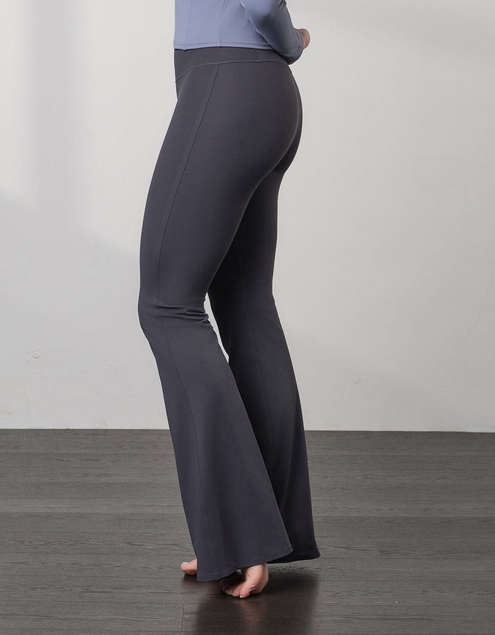 HOW-EFFORTLESS REsiltech™ Back Pocket High Waist Flare Leg Full Length Flare Her own words SPORTS