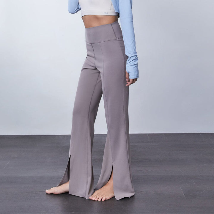 HOW- Effortless Mid-Waist Kick Flare Full length Sports leggings Leggings Her own words SPORTS