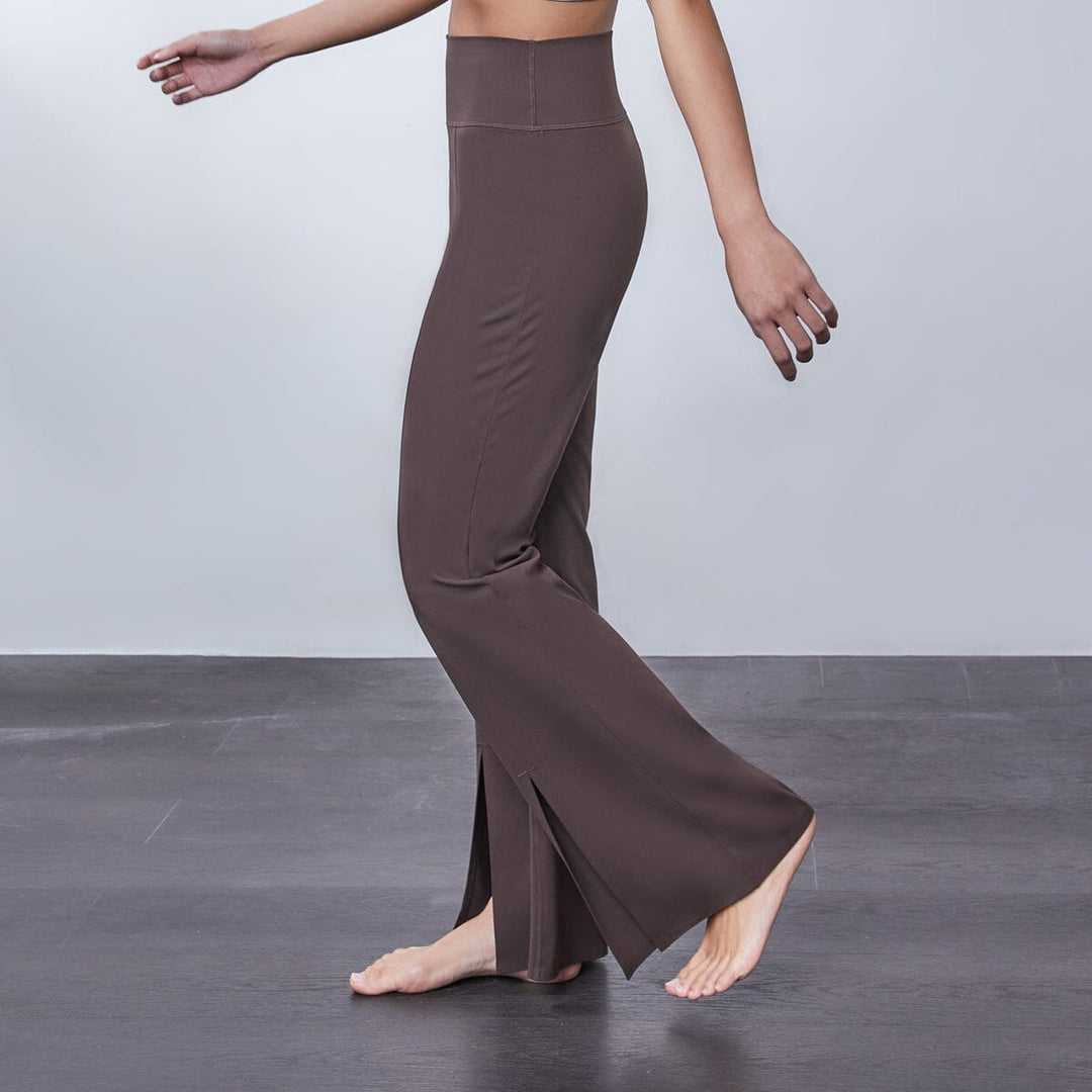 HOW- Effortless Mid-Waist Kick Flare Full length Sports leggings Leggings Her own words SPORTS