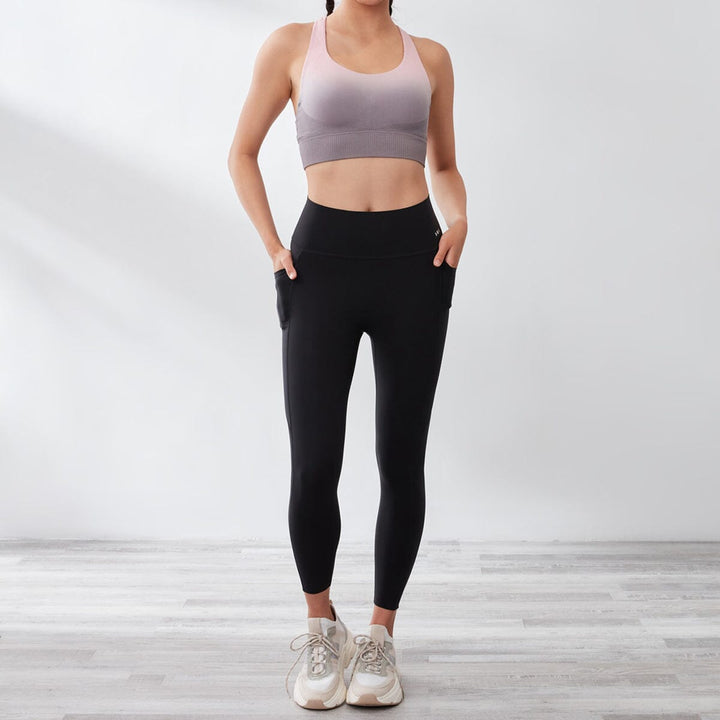 SUSTAINABLE Knit REherbafoam™ REextraSkin™ Medium Impact Sports Bra Sports Bra Her own words SPORTS