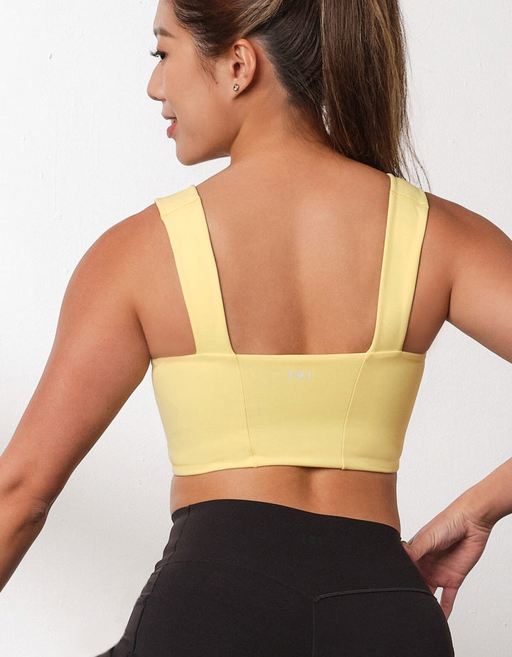 HOW- EFFORTLESS RemarshmallowPad™UV Protection Medium Impact Longline Sports Bra Sports Bra Her own words SPORTS