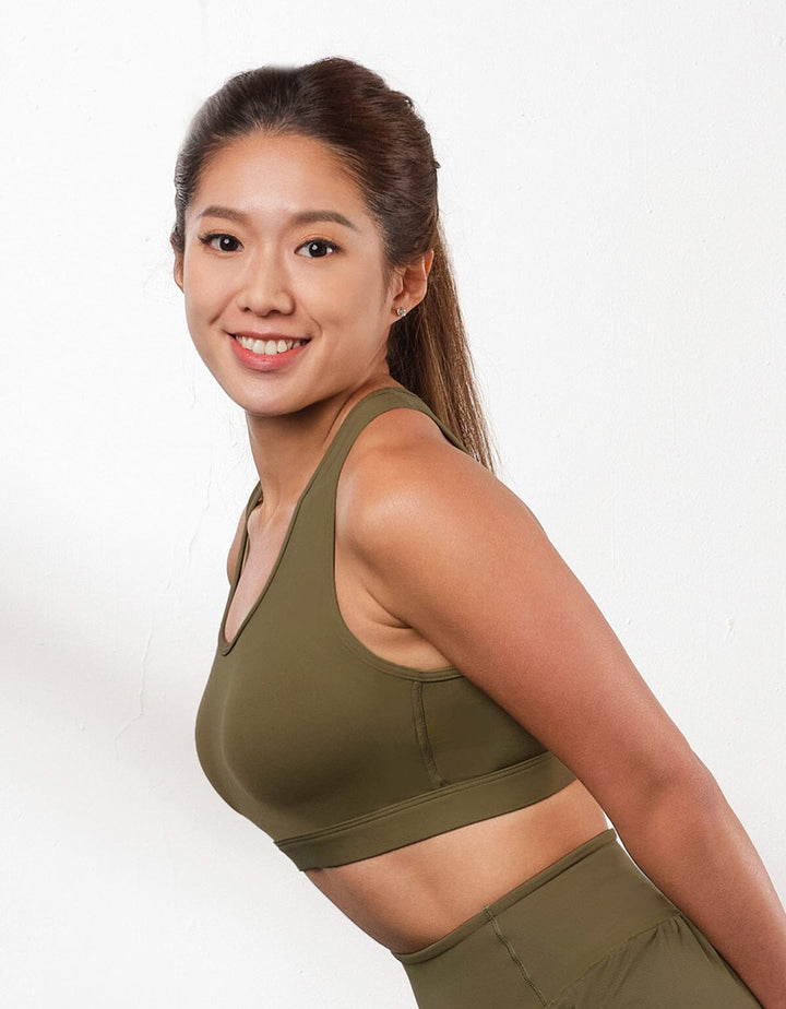 AQUA REmatrixPad™ REwickMax™ Medium Impact Sports Bra Sports Bra Her own words SPORTS