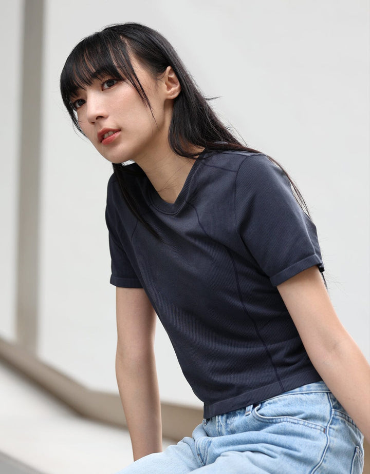 Seamless Knit Ribbed Slim Fit Crop Short Sleeve Crop Top Her own words SPORTS 