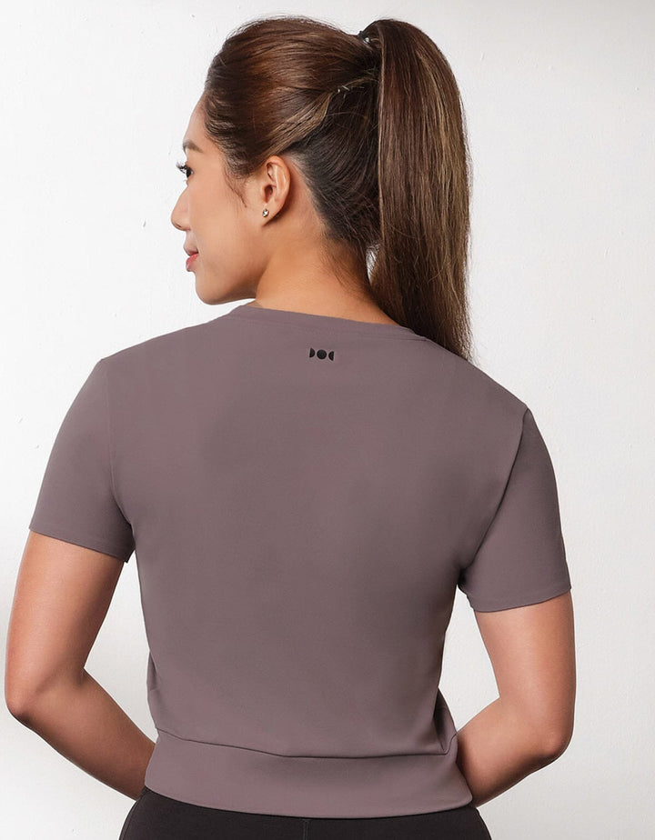 HOW- EFFORTLESS Slim Fit Yoga Short Sleeve Cross Crop Top Tops Her own words SPORTS 