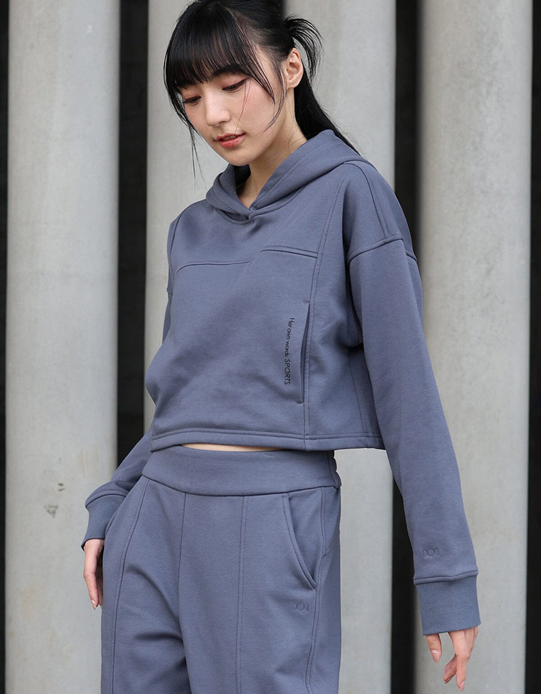 French Terry Cropped Hoodie Long Sleeve Her own words SPORTS 