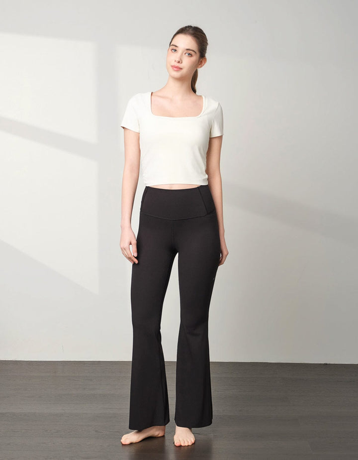 HOW-EFFORTLESS Leggings Her own words SPORTS 