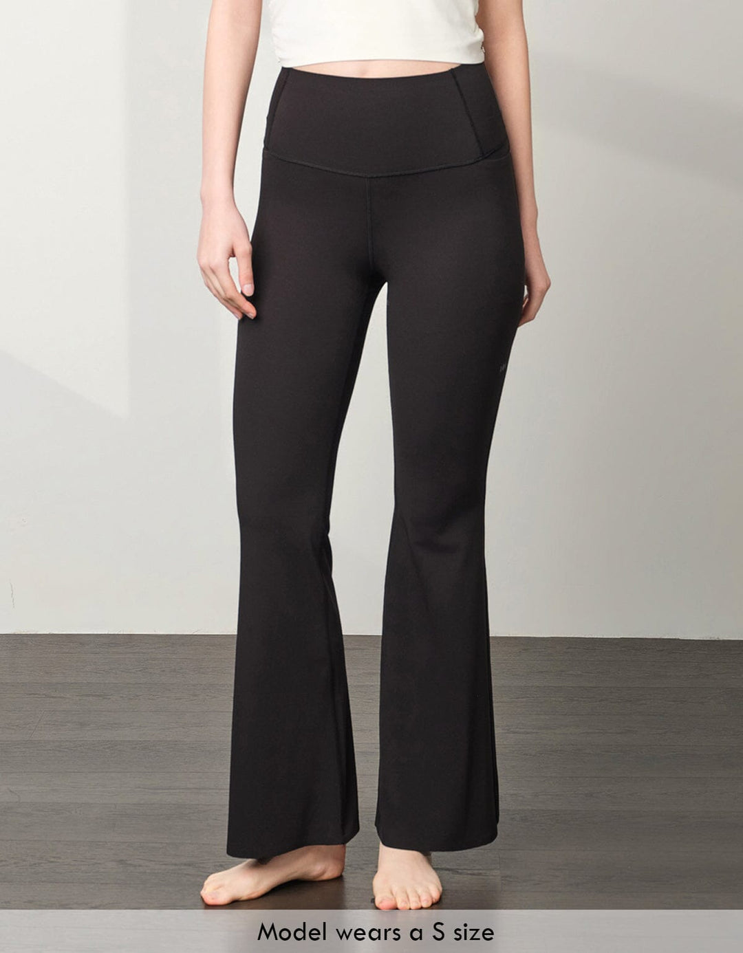 HOW-EFFORTLESS Leggings Her own words SPORTS 