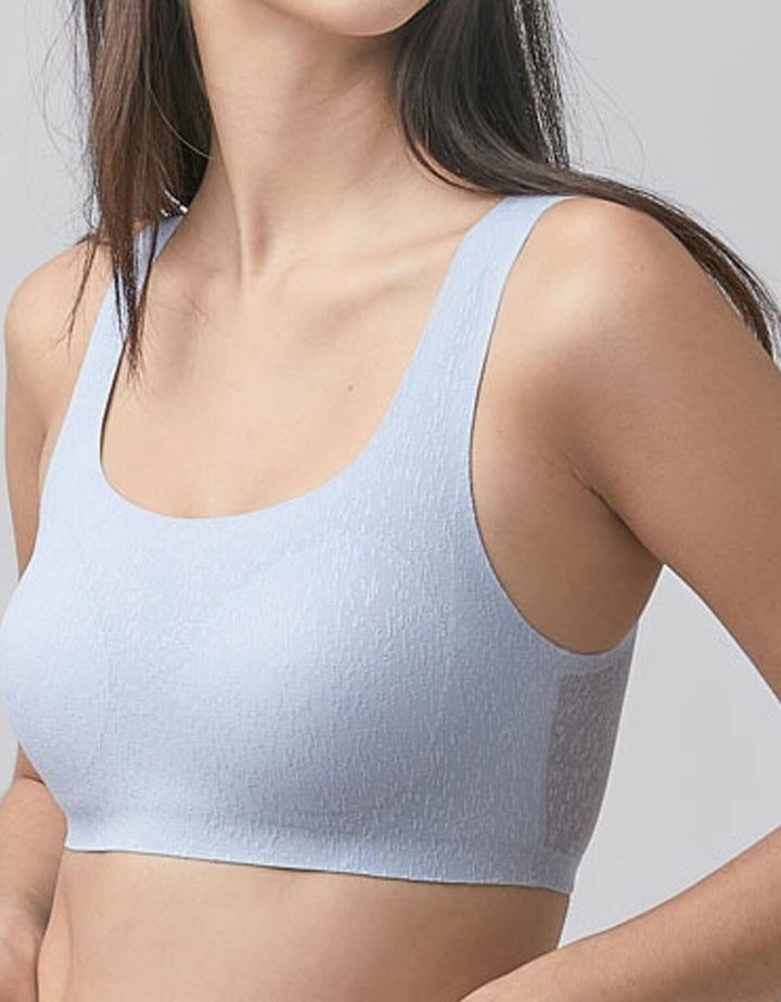 INVISIBLE Lightmesh REextraSkin™ Bra Top Bra Her own words 