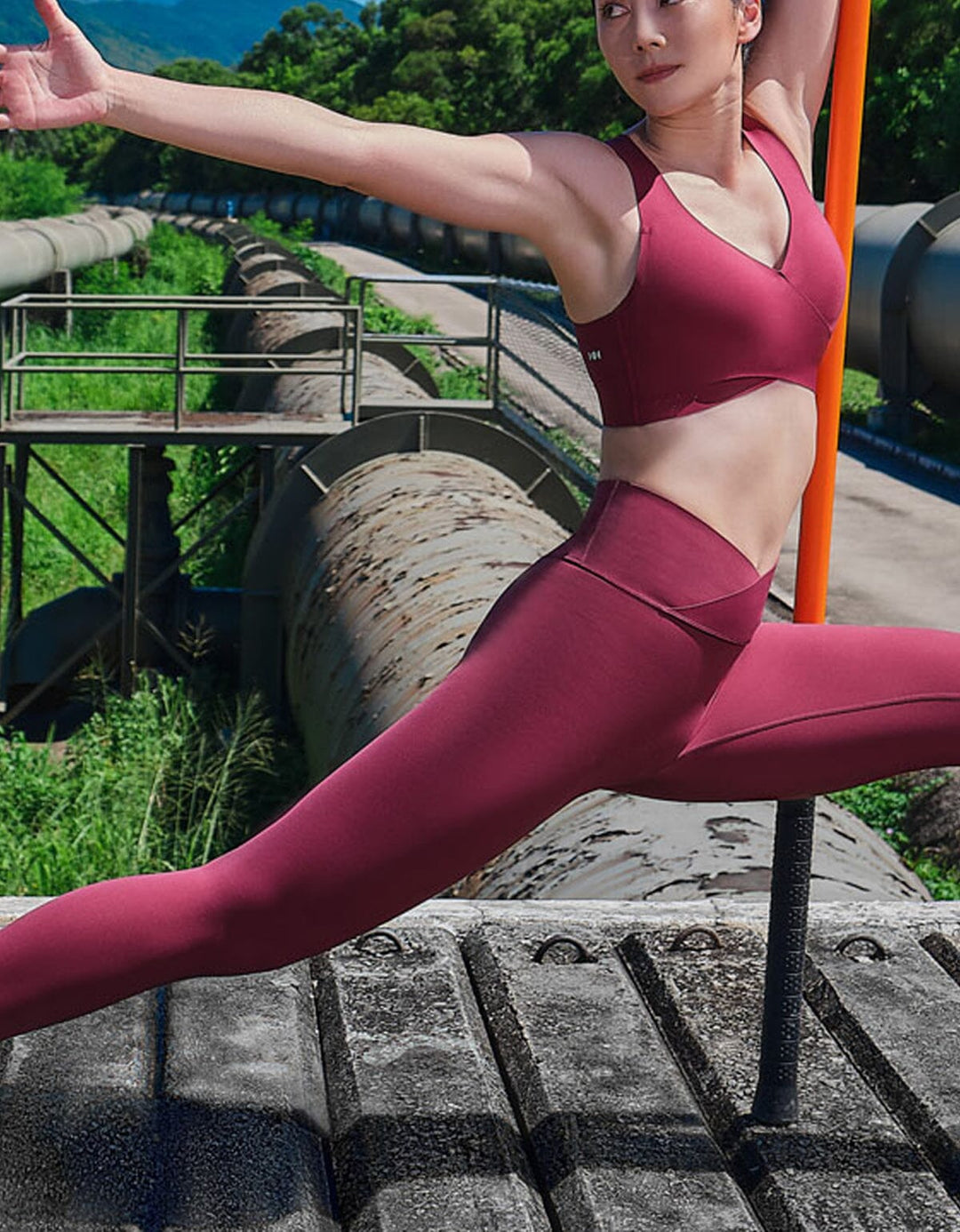 HOW-EFFORTLESS High V-Waist Cropped Petite Sports Leggings Leggings Her own words SPORTS 