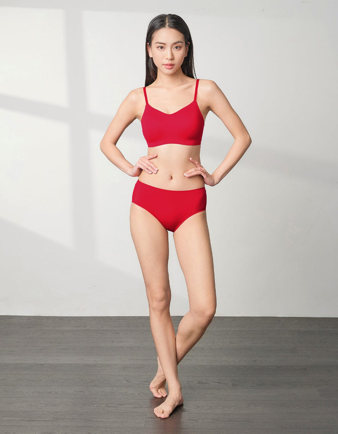 INVISIBLE REextraSkin™ & REsiltech™ Light Push Up Bralette Bra Her own words 