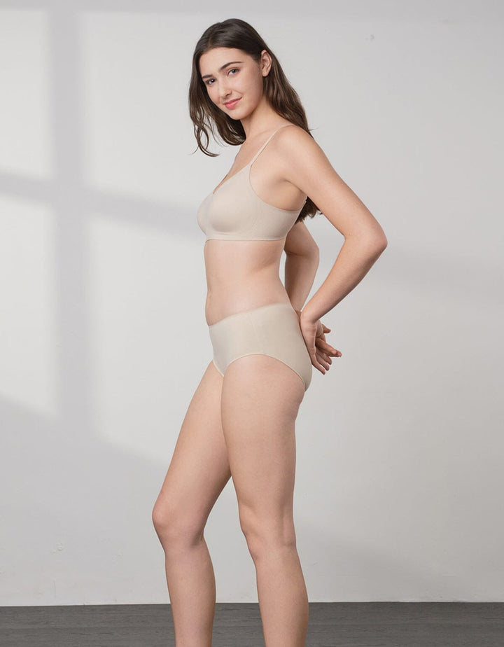 INVISIBLE REextraSkin™ & REsiltech™ Light Push Up Bralette Bra Her own words 