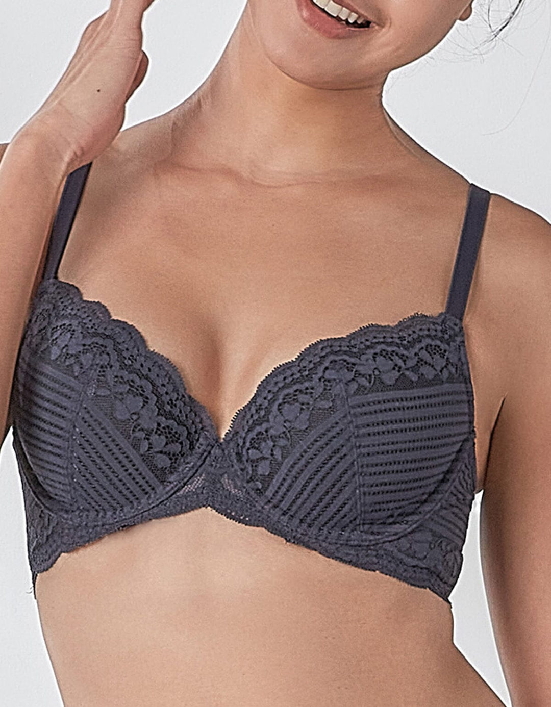 AIRY Spacer Cooling Lightly Lined Lace Bra Bra Her own words 