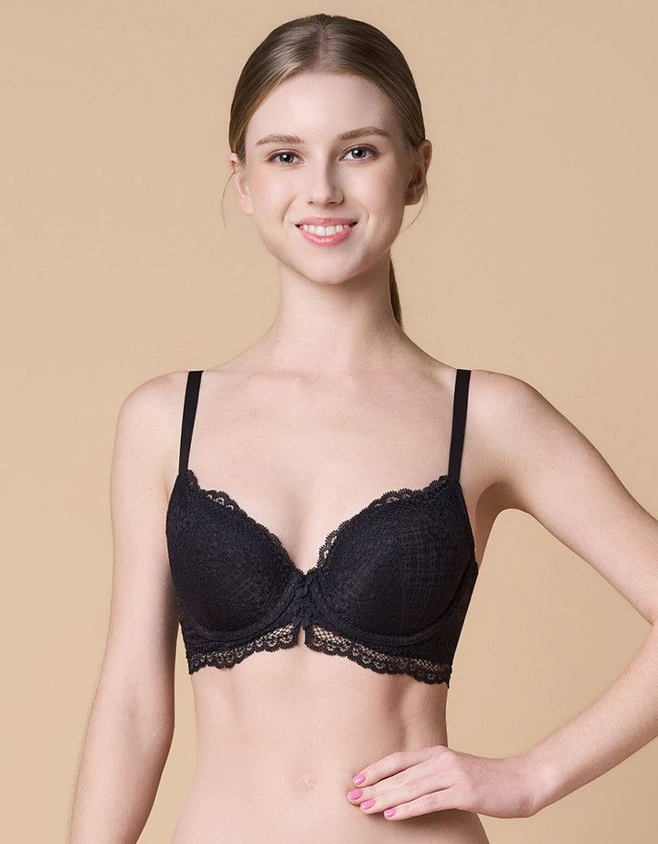 SUSTAINABLE Airy Spacer Cooling Lightly Lined Lace Bra Bra Her own words 