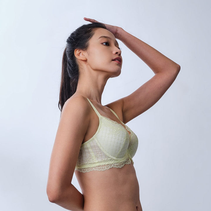 Airy Spacer Cooling Lightly Lined Lace Bra Bra Her Own Words 