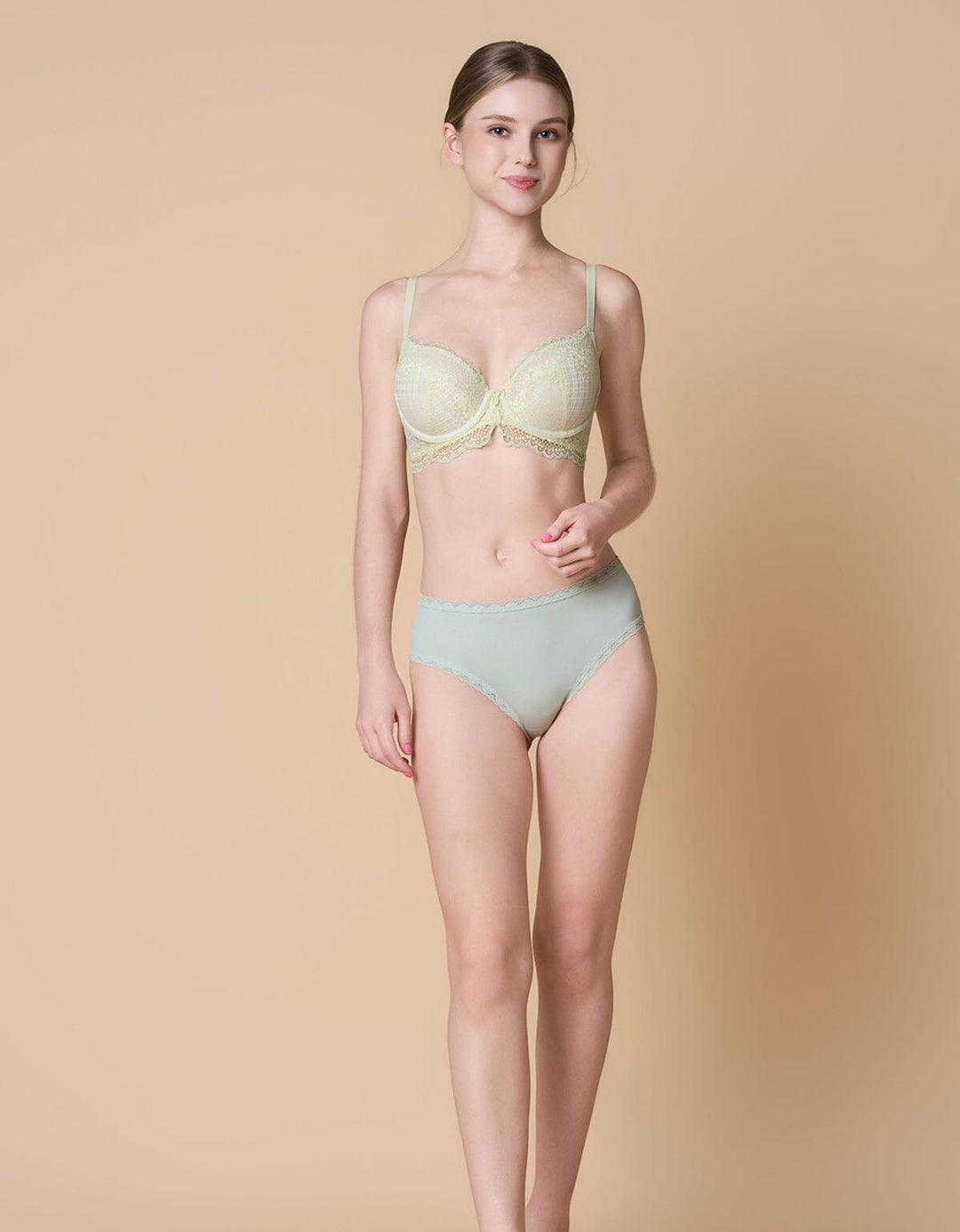 SUSTAINABLE Airy Spacer Cooling Lightly Lined Lace Bra Bra Her own words 