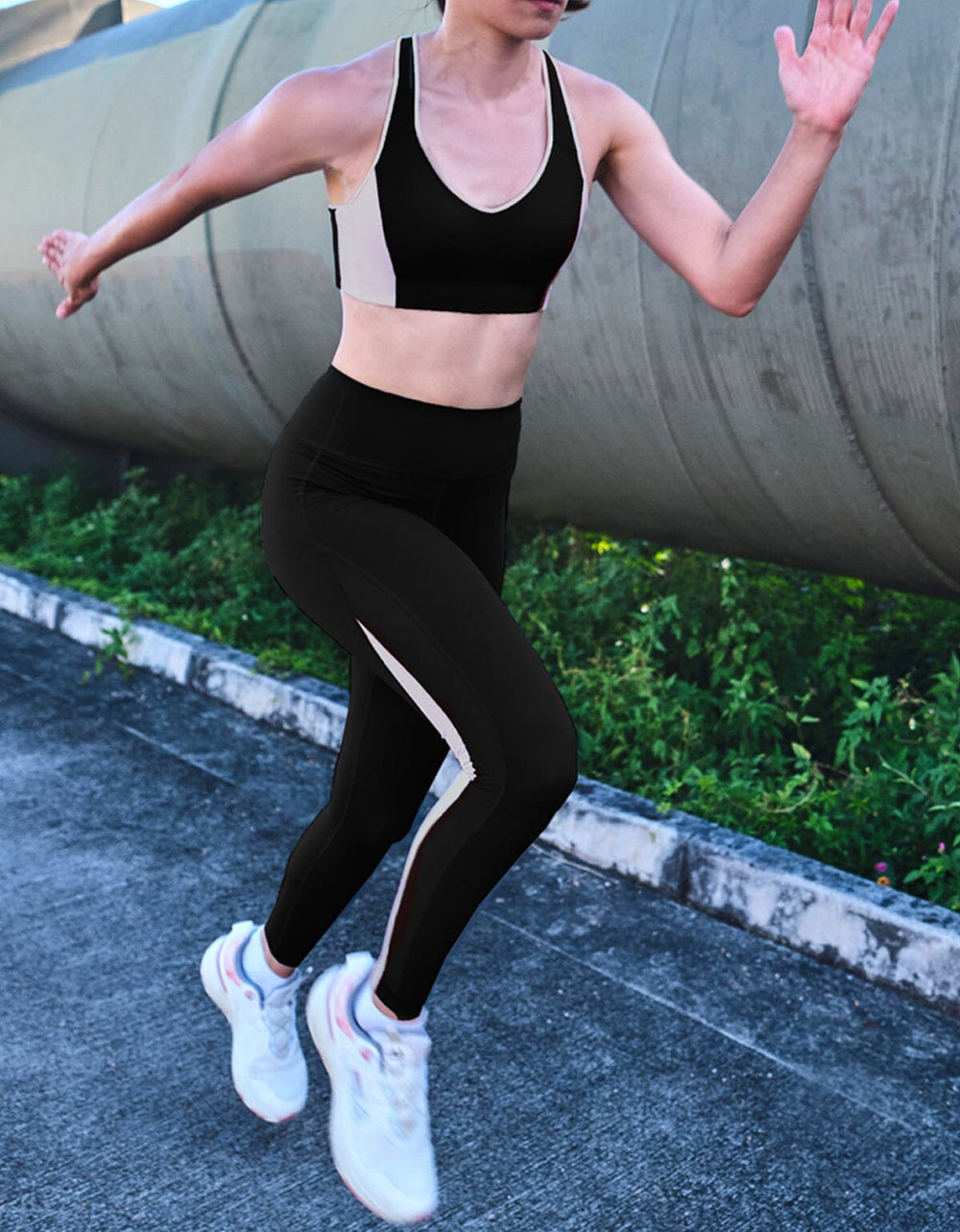 FLOAT Mid-Waist REsiltech™ Waistband Full Length Sports Leggings Leggings Her own words SPORTS Black x Light Taupe S 