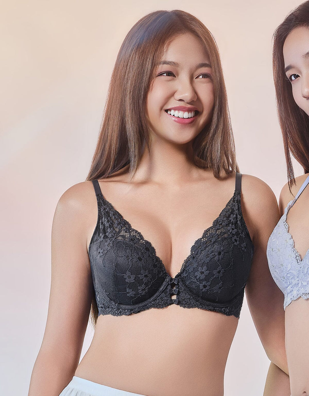 STYLIST REmarshmallowPad™ & REherbafoam™ Plunge Medium Push Up Lace Bra Bra Her own words 