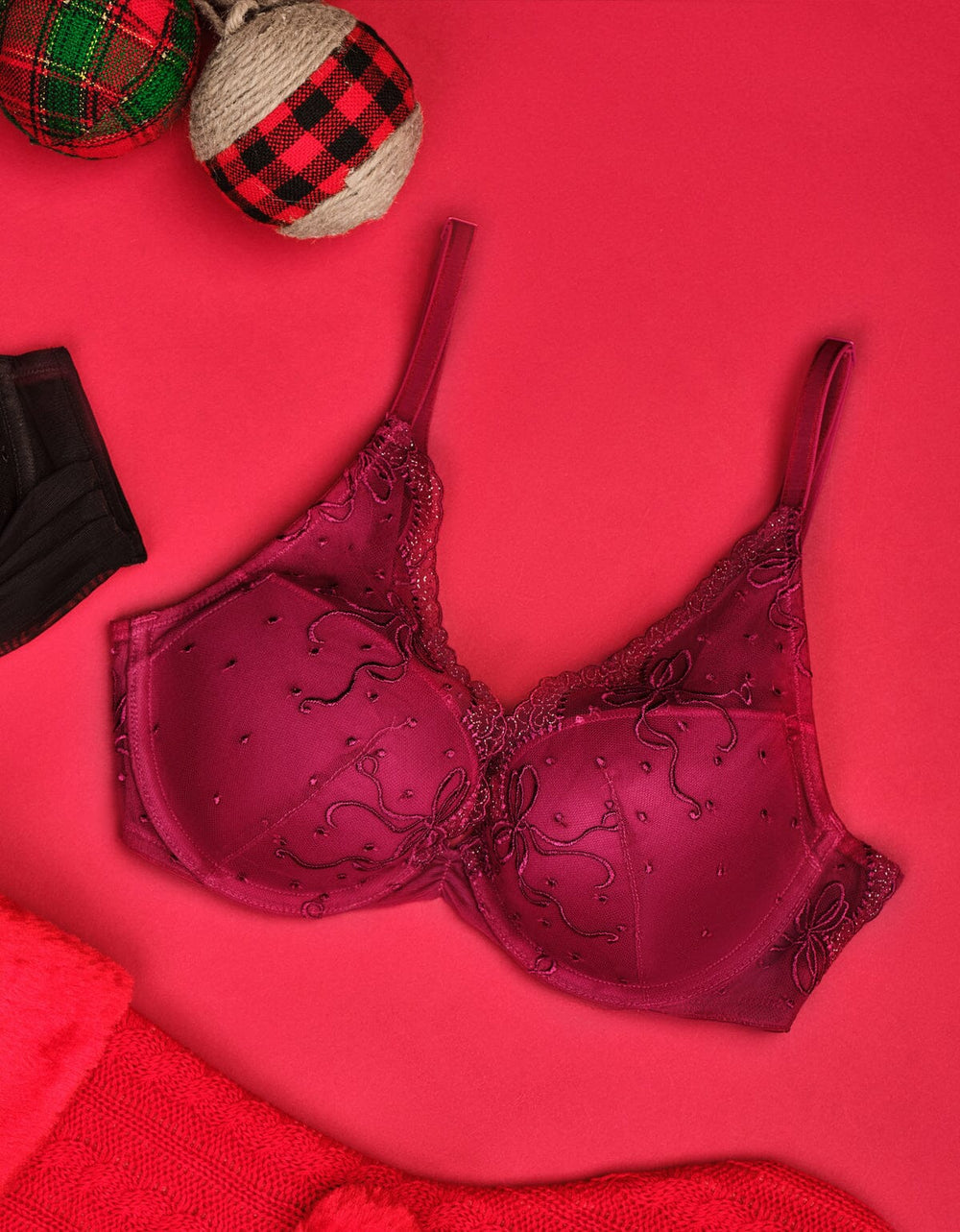 STYLIST RemarshmallowPad™ Soft Touch Plunge Lightly Lined Lace Bra Bra Her own words 