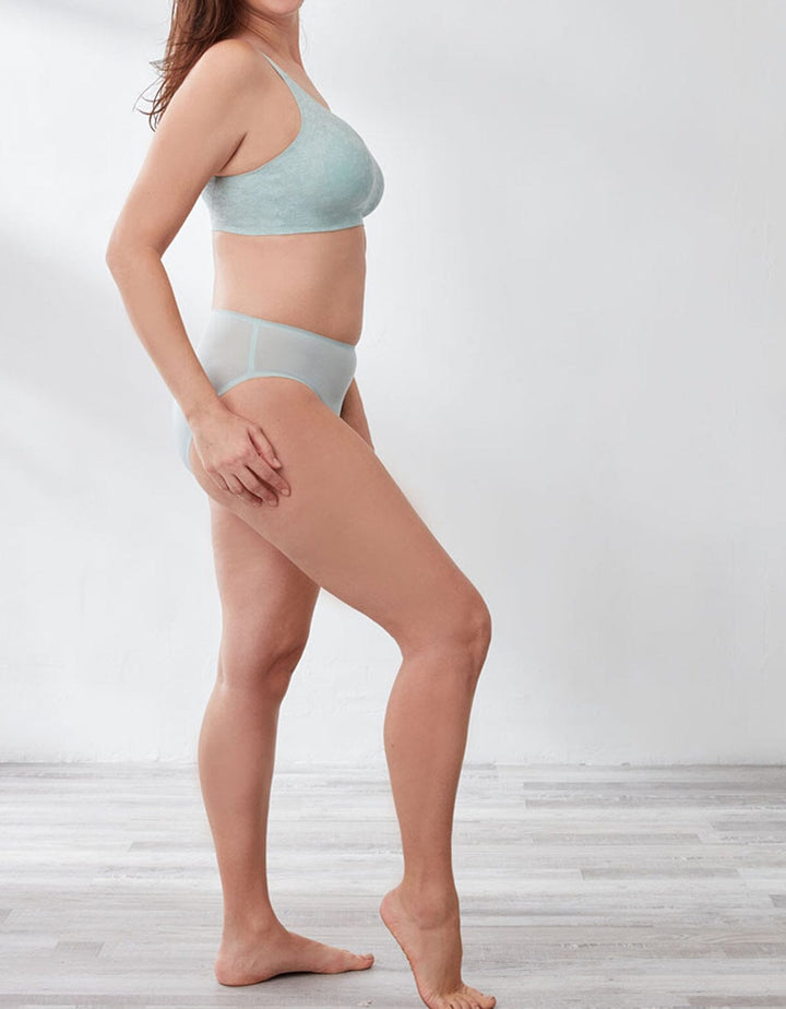 INVISIBLE Lightmesh REextraSkin™ W-Shape support Bralette Bra Her own words 