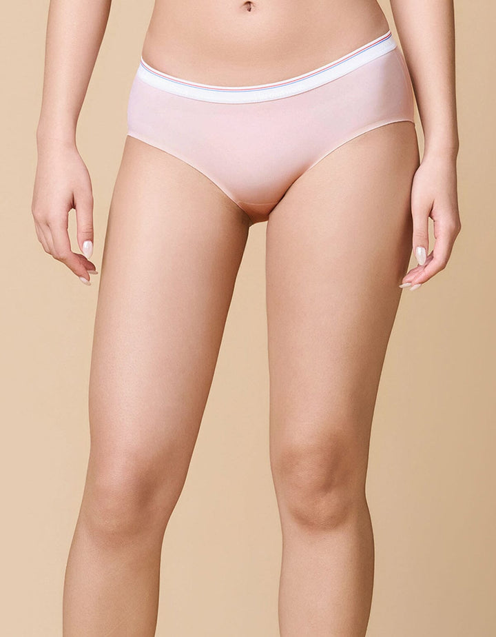 SMOOTHING Logo Contrast Hipster Panty Hipster Her own words 