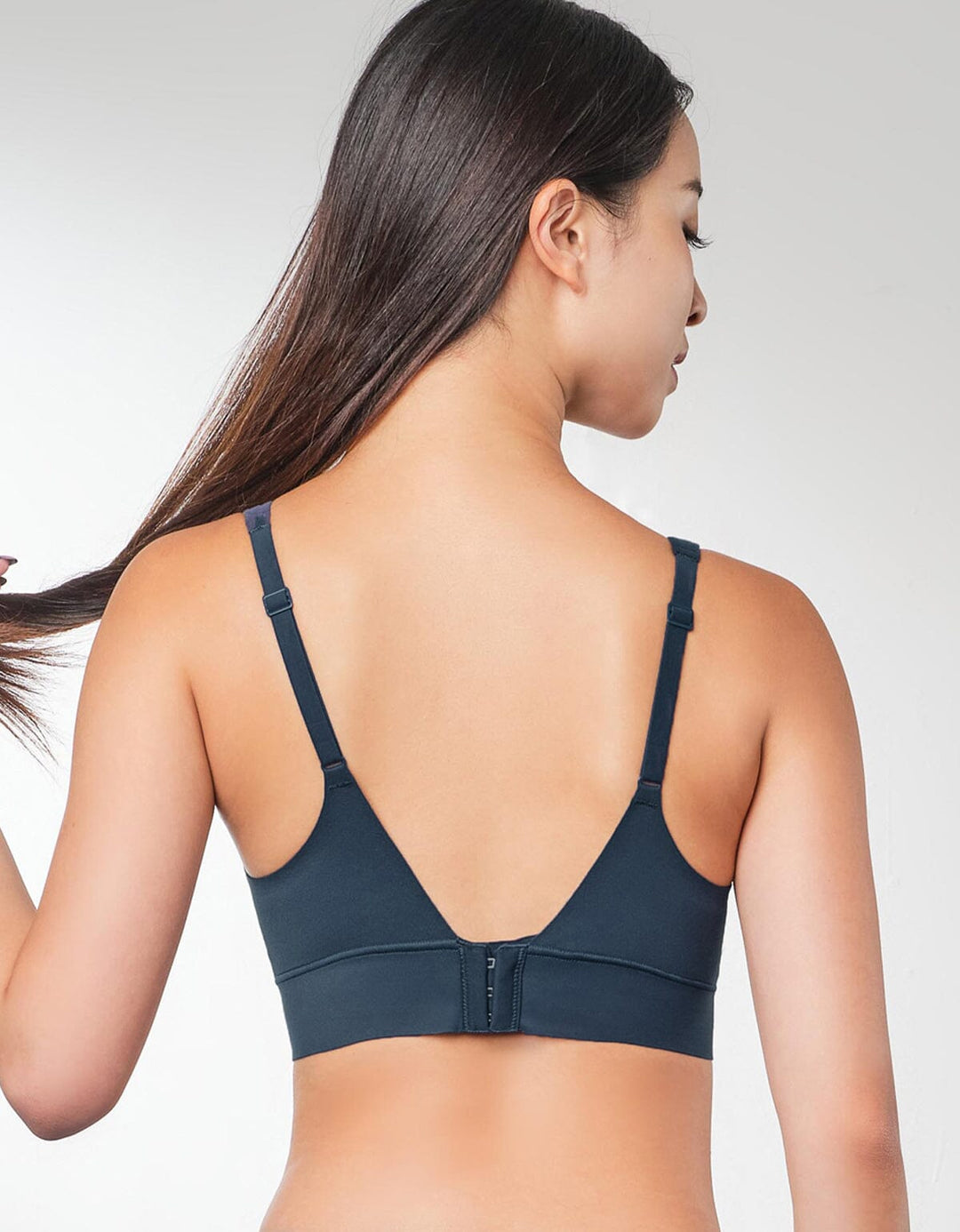 INVISIBLE REextraSkin™ Triangle Plunge Bra Top Bra Her own words 