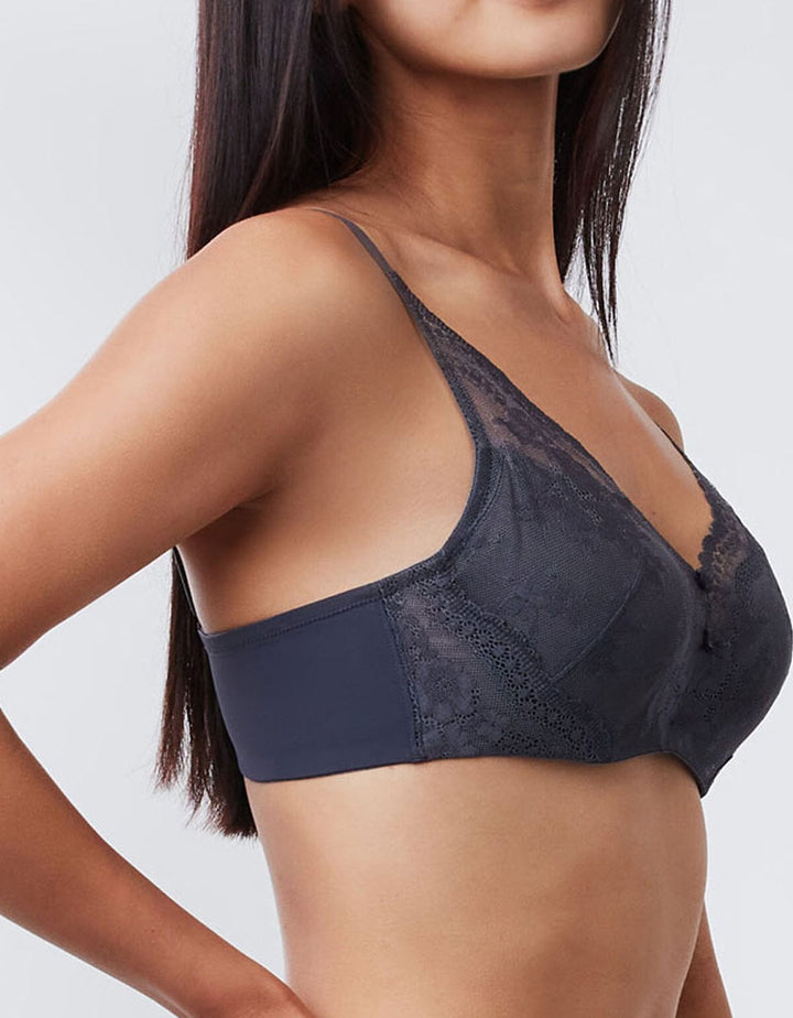SUSTAINABLE REherbafoam™ Plunge Push Up Lace Bra Bra Her own words Magnet Grey 70A 