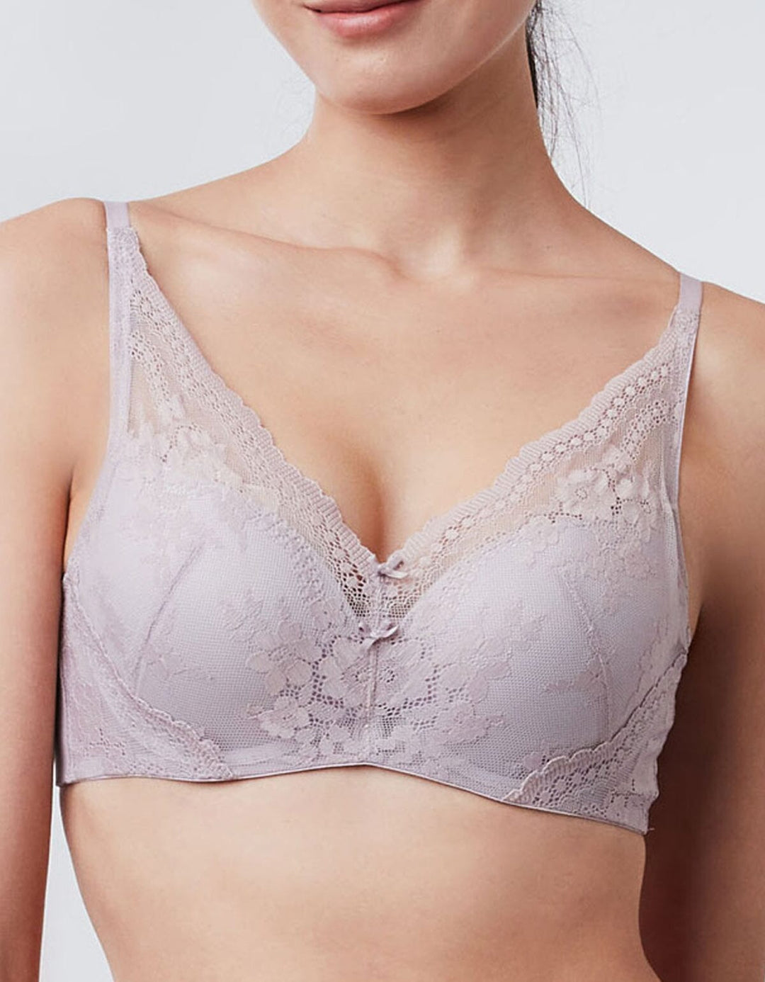 SUSTAINABLE REherbafoam™ Plunge Push Up Lace Bra Bra Her own words 