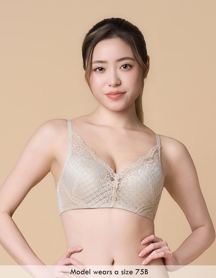 SUSTAINABLE Plunge Push Up Lace Bra Bra Her own words 