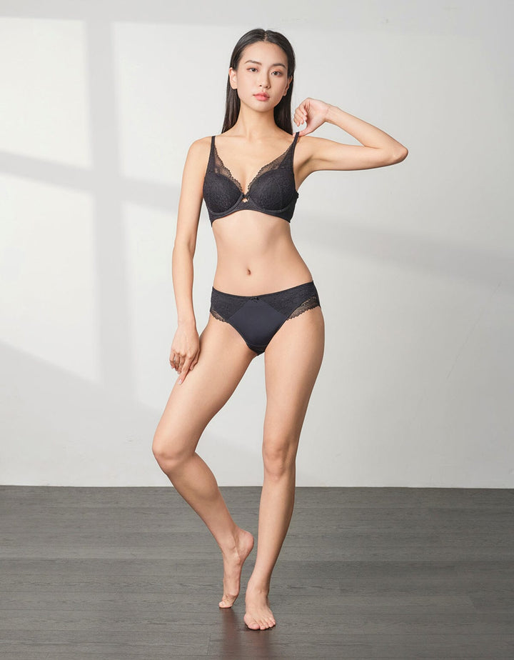 STYLIST Soft Touch Deep V Push Up Lace Bra Bra Her own words 