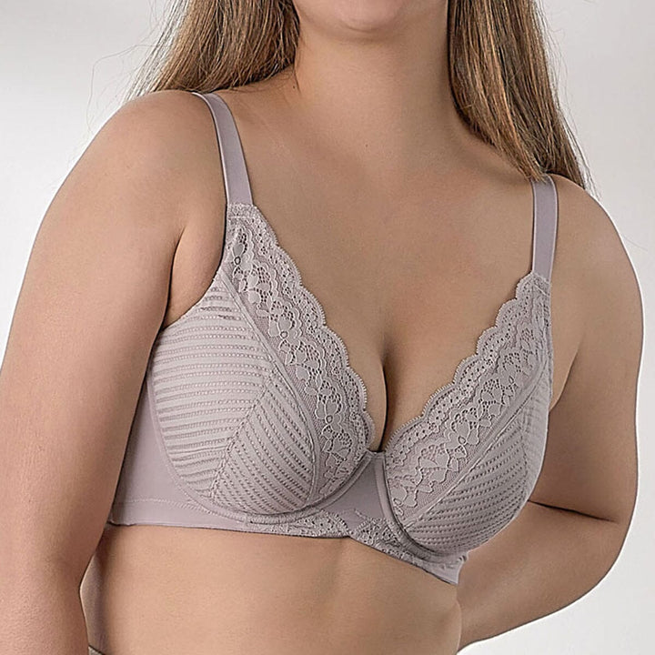 AIRY Max Lightly Lined Lace Bra Bra Her own words 