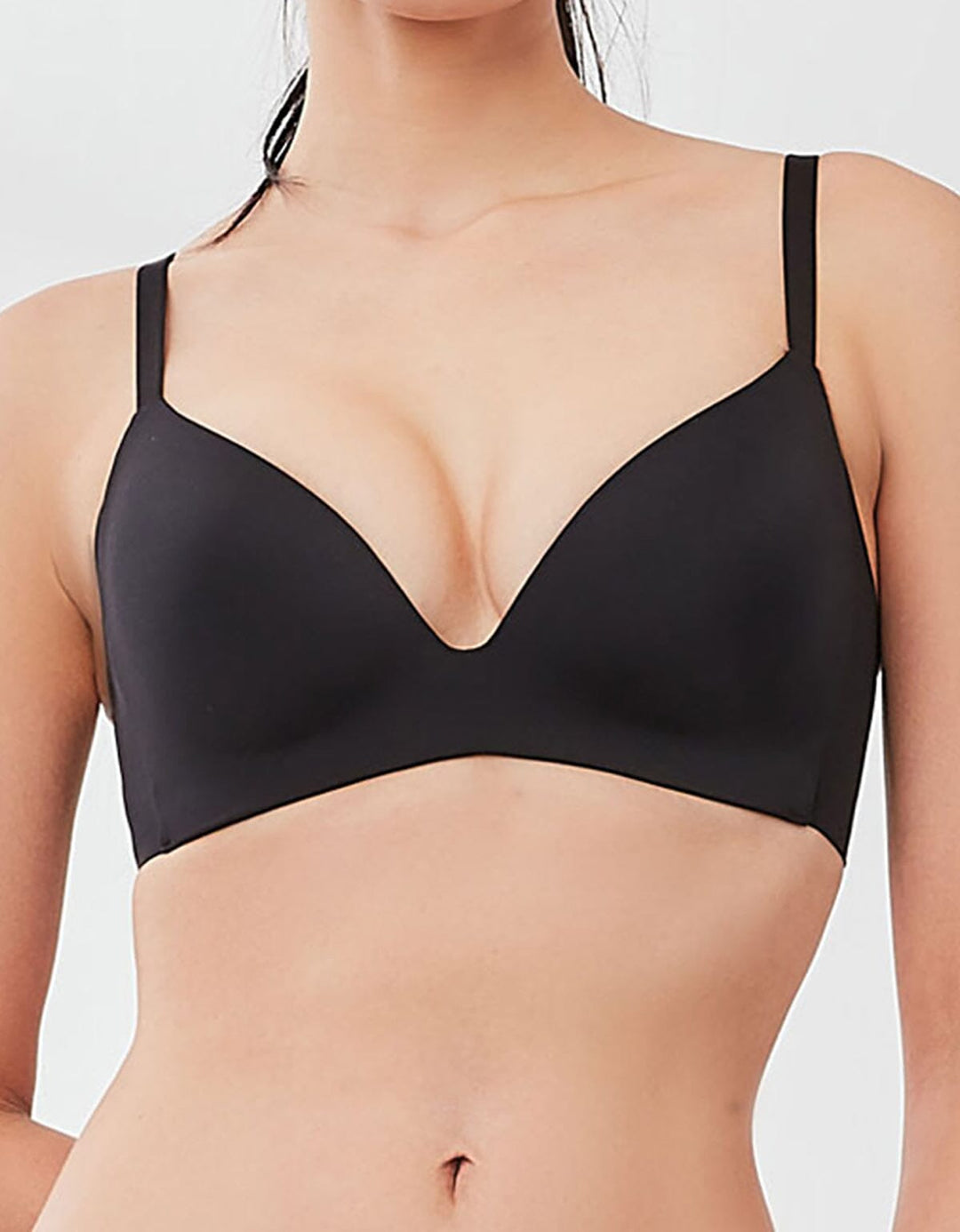 SOLUTION Airy REmatrixpad™ REsiltech™ Wing Non Wired Bra Bra Her own words 