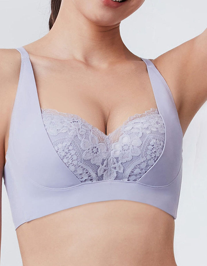 SOLUTION Plus W-Shape Support REsiltech™ Wing Non Wired Lace Bra Bra Her own words 