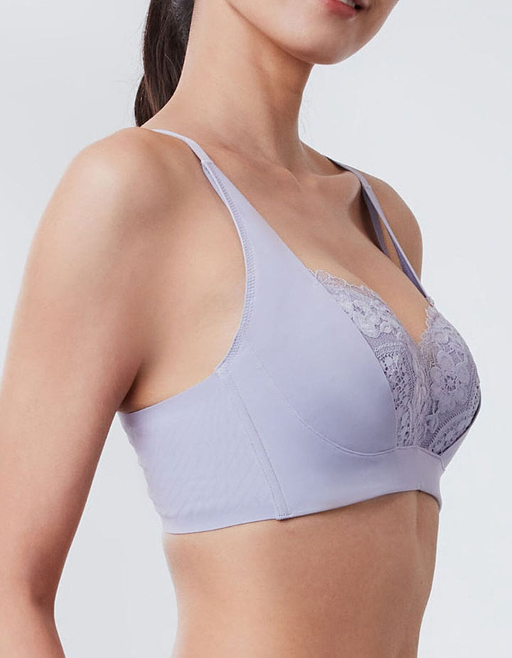 SOLUTION Plus W-Shape Support REsiltech™ Wing Non Wired Lace Bra Bra Her own words Languid Lavender 70B 