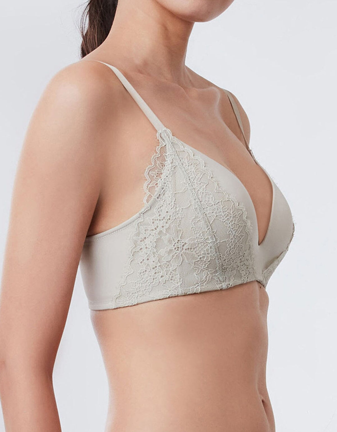 SOLUTION Airy REmatrixpad™ Non Wired Lace Bra Bra Her own words 