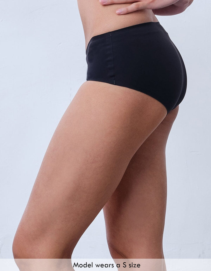 SMOOTHING Hipster Panty Hipster Her own words 