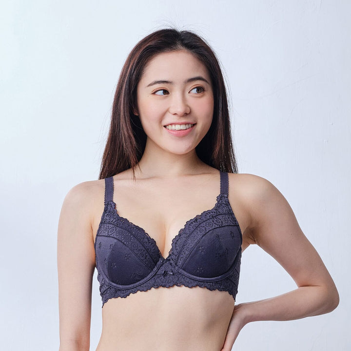 Sustainable REherbafoam™ Soft Touch Full Coverage Lightly Lined Lace Bra Bra Her own words 