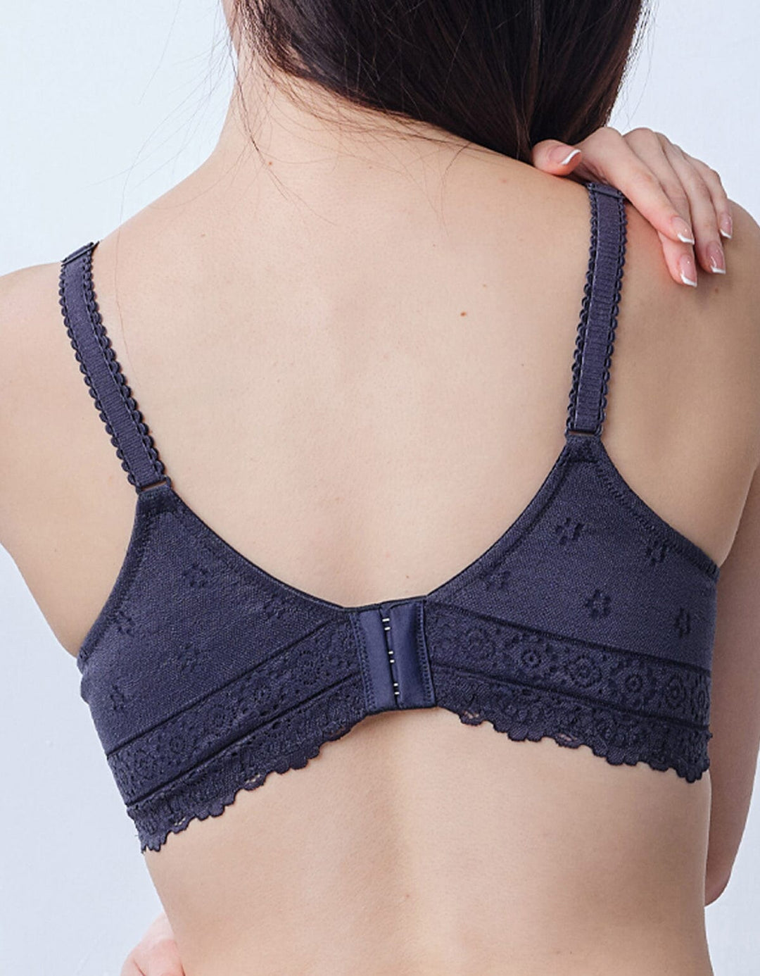 SUSTAINABLE REherbafoam™ Soft Touch Full Coverage Lightly Lined Lace Bra Bra Her own words 