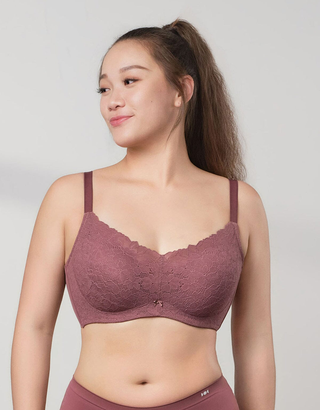 SMOOTH IT Plus Lightly Lined Lace Bra Bra Her own words 