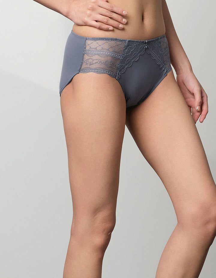 MATCH BACK Hipster Lace Panty Hipster Her own words Grisaille S 