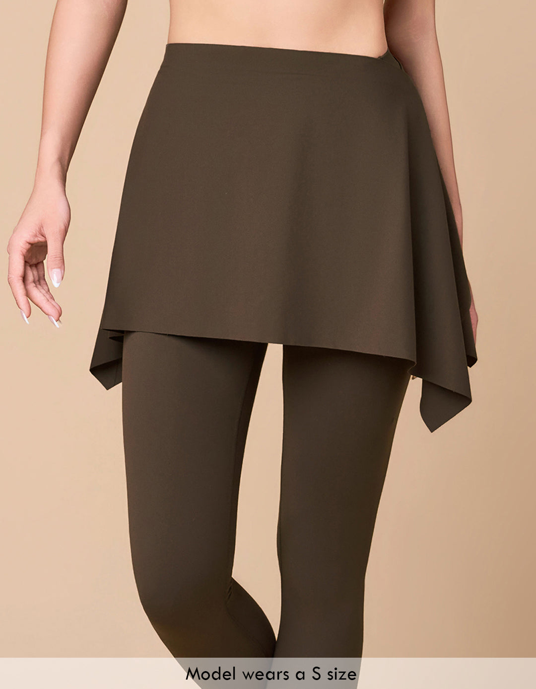 HOW-EFFORTLESS Cover-Up Skirt Skirt Her own words SPORTS 