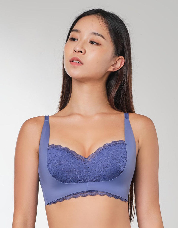 SOLUTION Mega W-Shape Support REsiltech™ Wing Non Wired Lace Bra Bra Her own words Velvet Morning 70B 