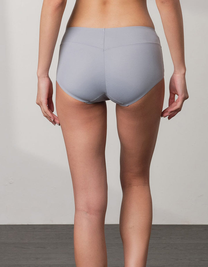 SIGNATURE Boyleg Panty Boyleg Her own words 