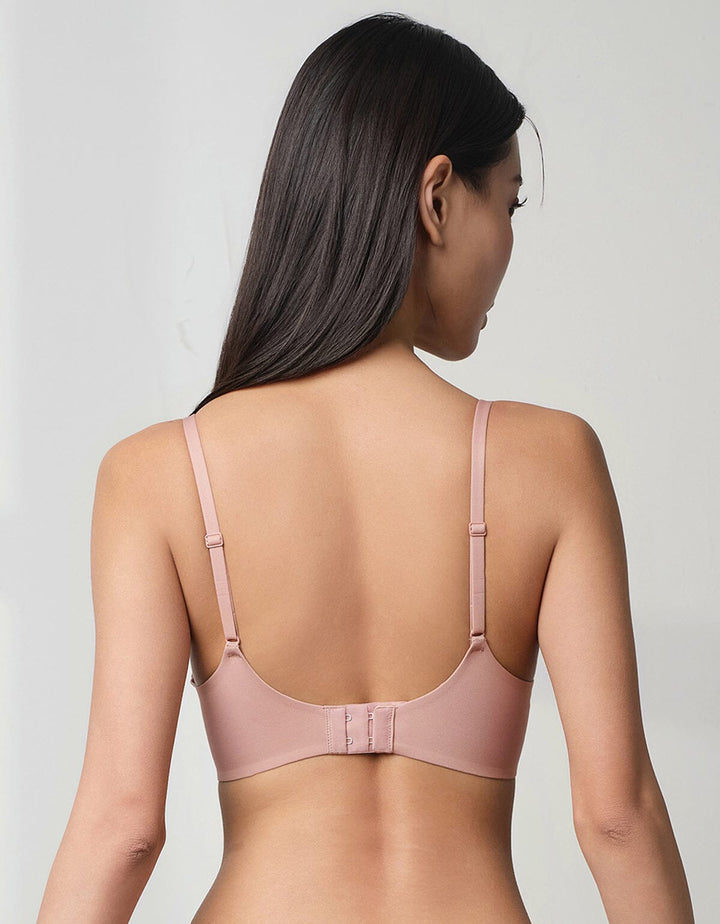 SIGNATURE Bra Her own words 