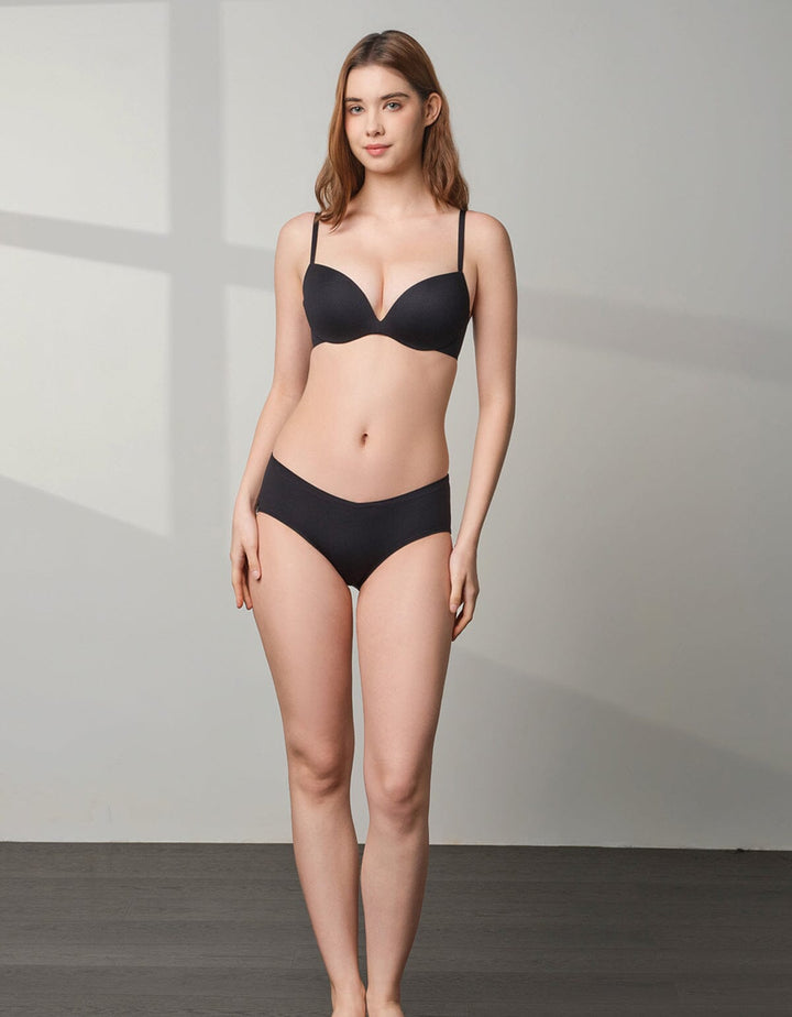 SIGNATURE Bra Her own words 