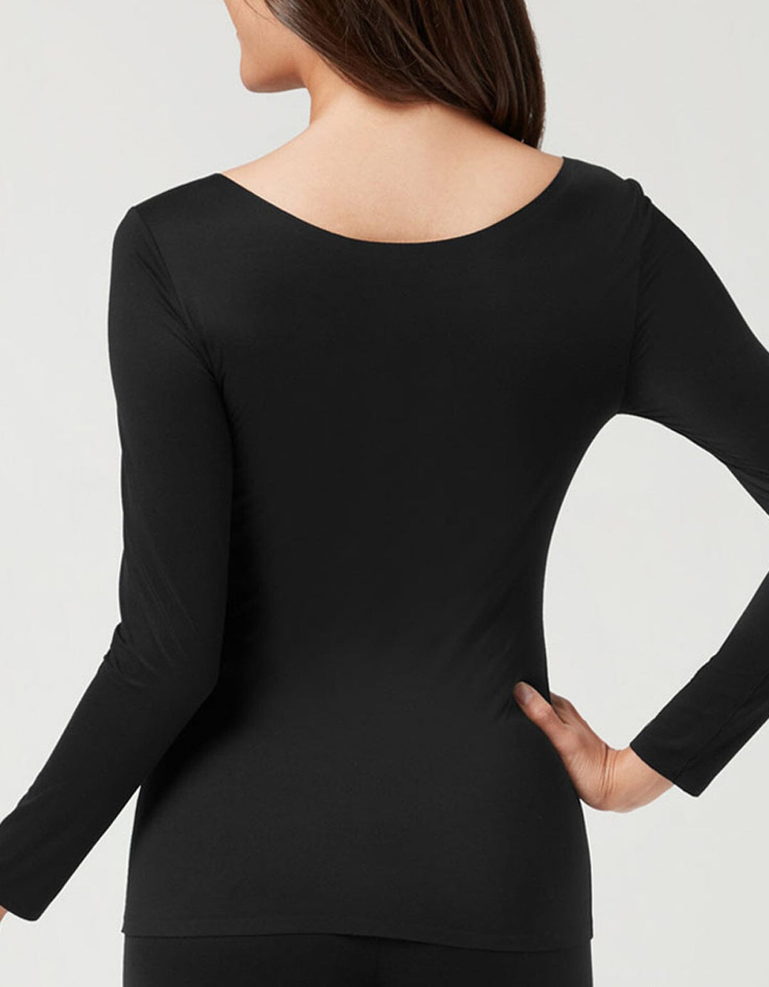 Invisible Warm Long Sleeves Round Neck Top with REextraSkin™ Pads Warm wear Her own words Black M 