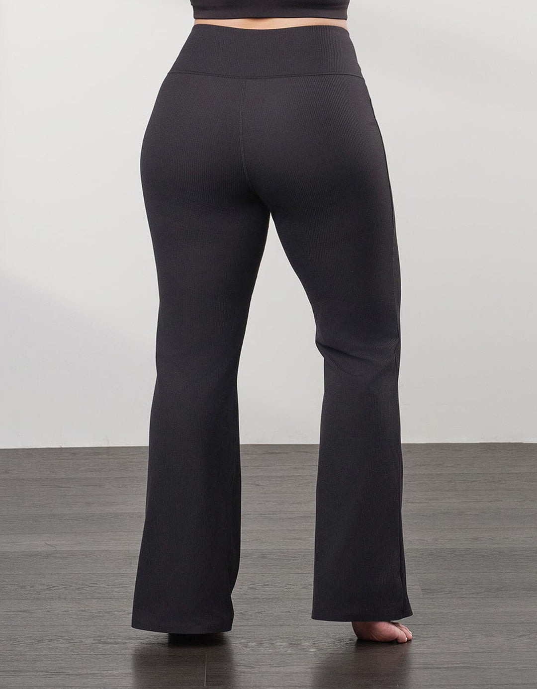 HOW-EFFORTLESS Ribbed High Waist Flare Leg Full Length Flare Her own words SPORTS Black S 