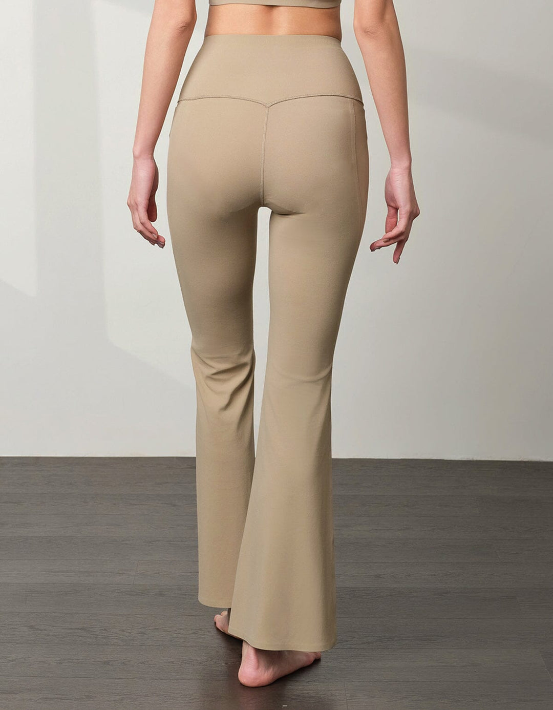 HOW-EFFORTLESS Leggings Her own words SPORTS 