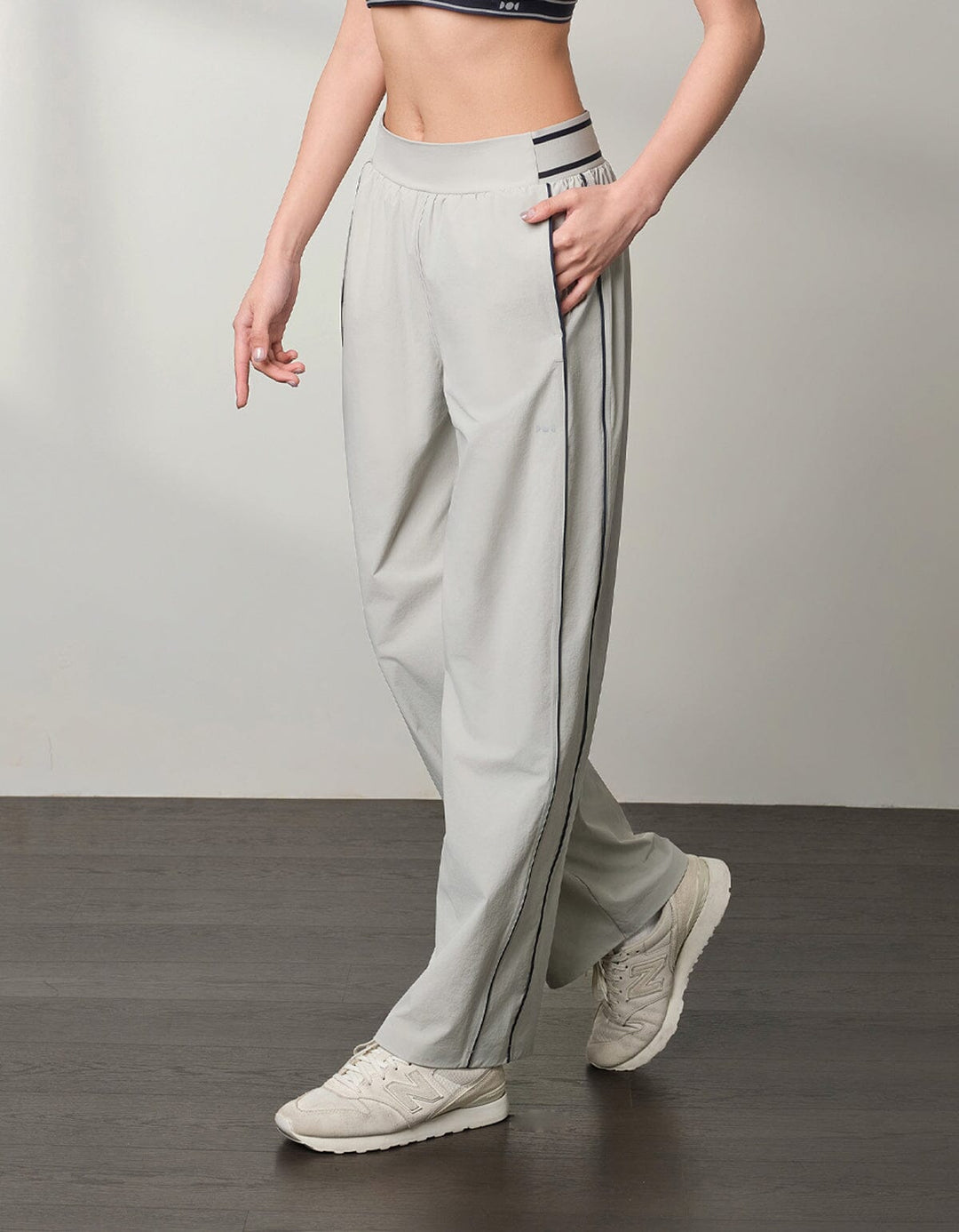 WOVEN Contrast Color Pipping Mid Waist Straight leg Pants Wide Leg Her own words SPORTS New High Rise x Navy Blazer S 