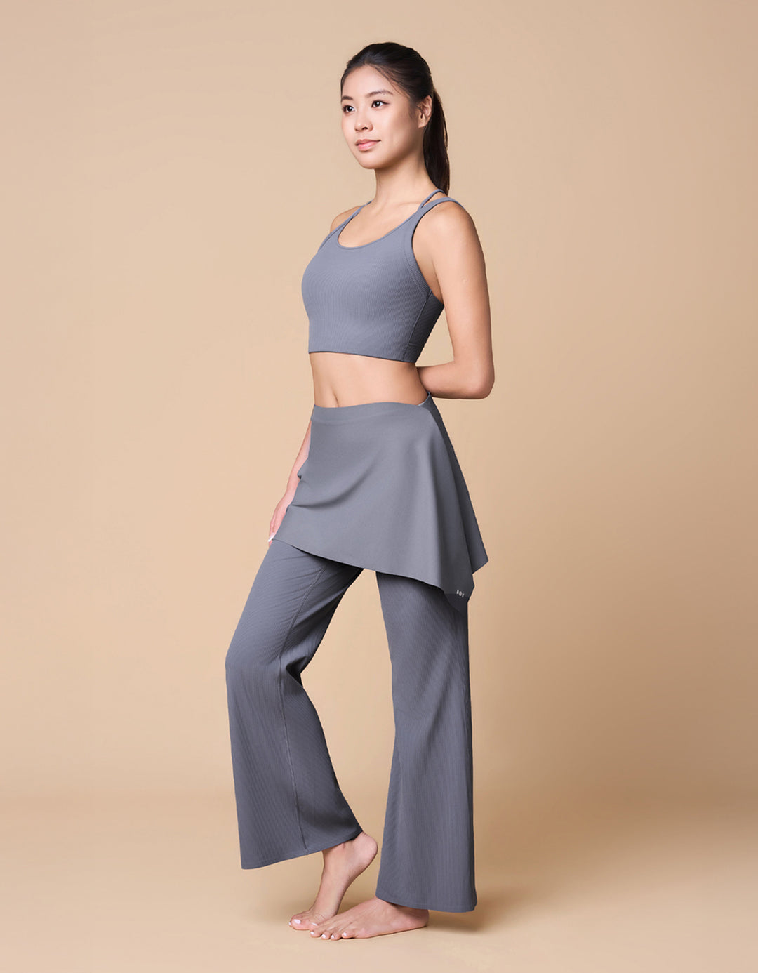 HOW-EFFORTLESS Cover-Up Skirt Skirt Her own words SPORTS 