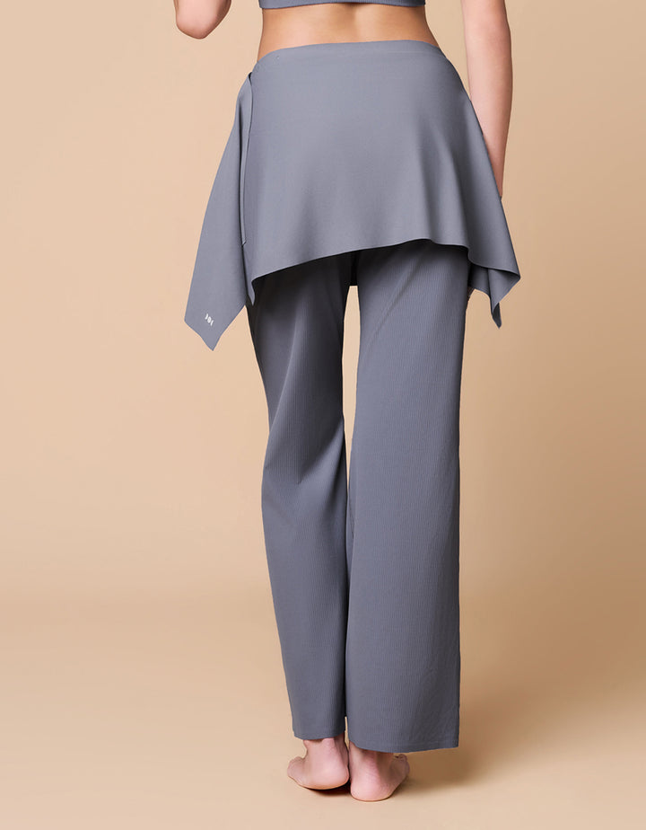 HOW-EFFORTLESS Cover-Up Skirt Skirt Her own words SPORTS 
